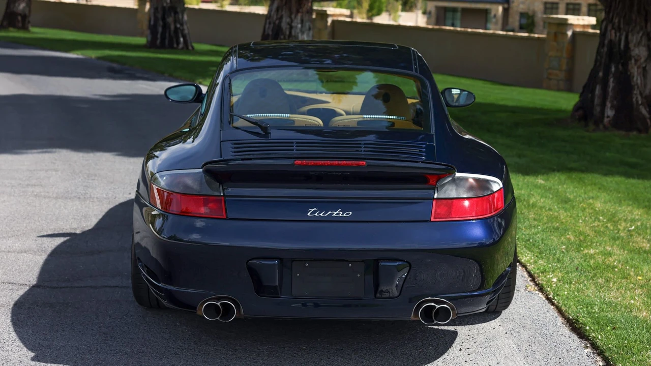 2003 Porsche 996 Turbo - Image 14 of 31