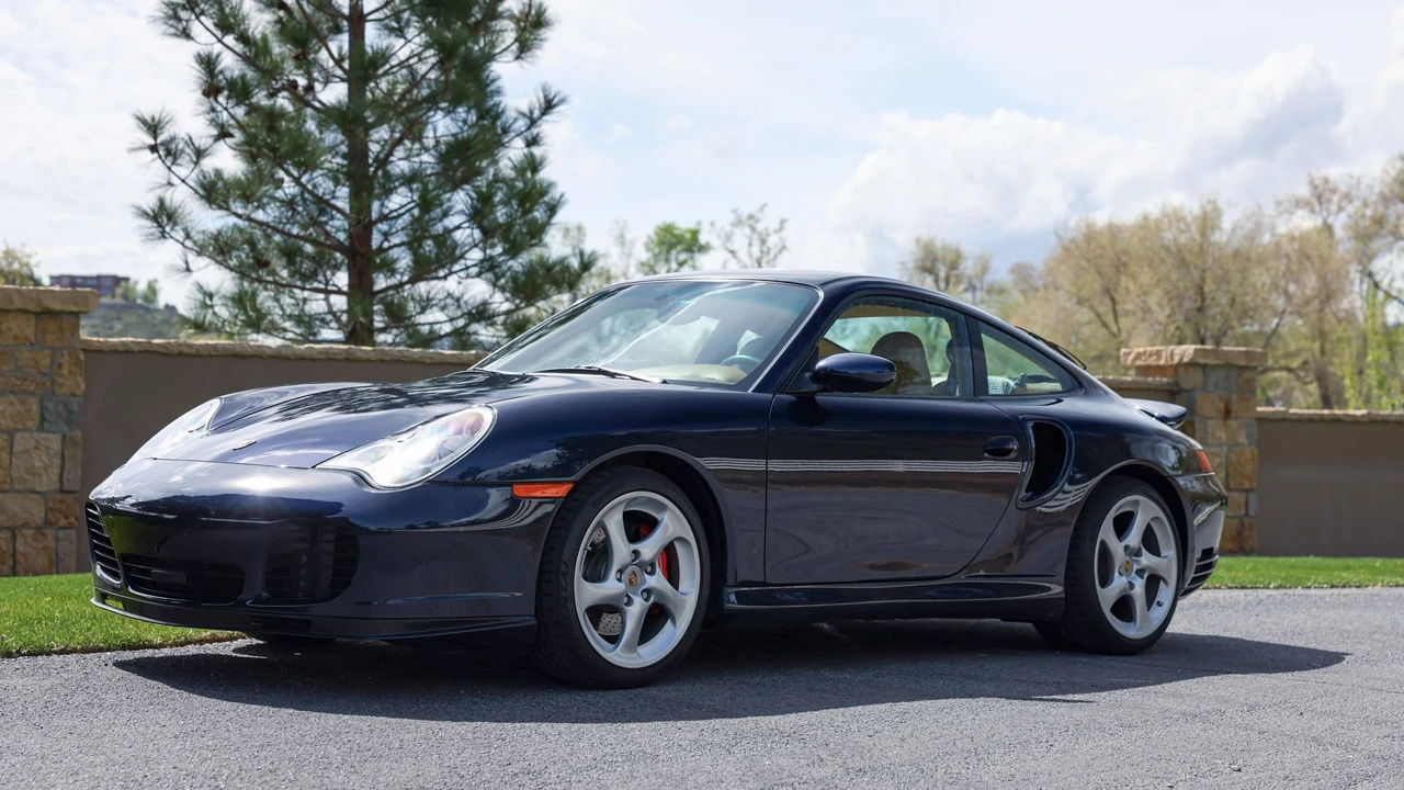 2003 Porsche 996 Turbo - Image 17 of 31