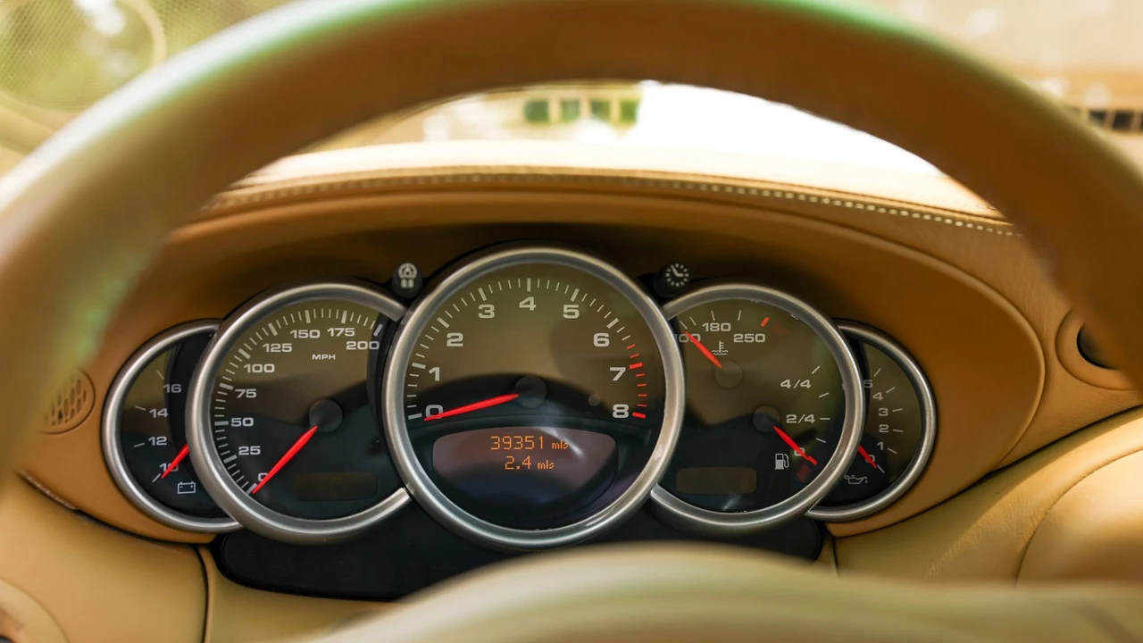 2003 Porsche 996 Turbo - Image 30 of 31