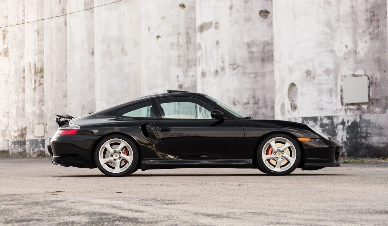 2003 Porsche 996 Turbo - Image 9 of 15