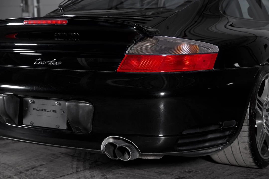2003 Porsche 996 Turbo - Image 28 of 31