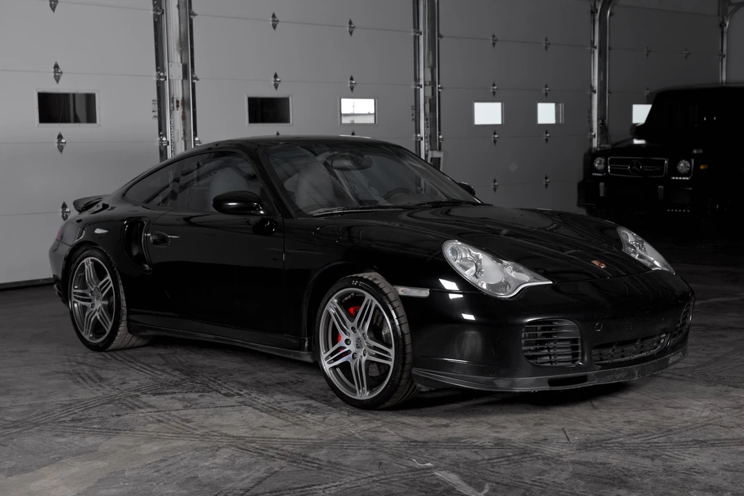 2003 Porsche 996 Turbo - Image 5 of 31
