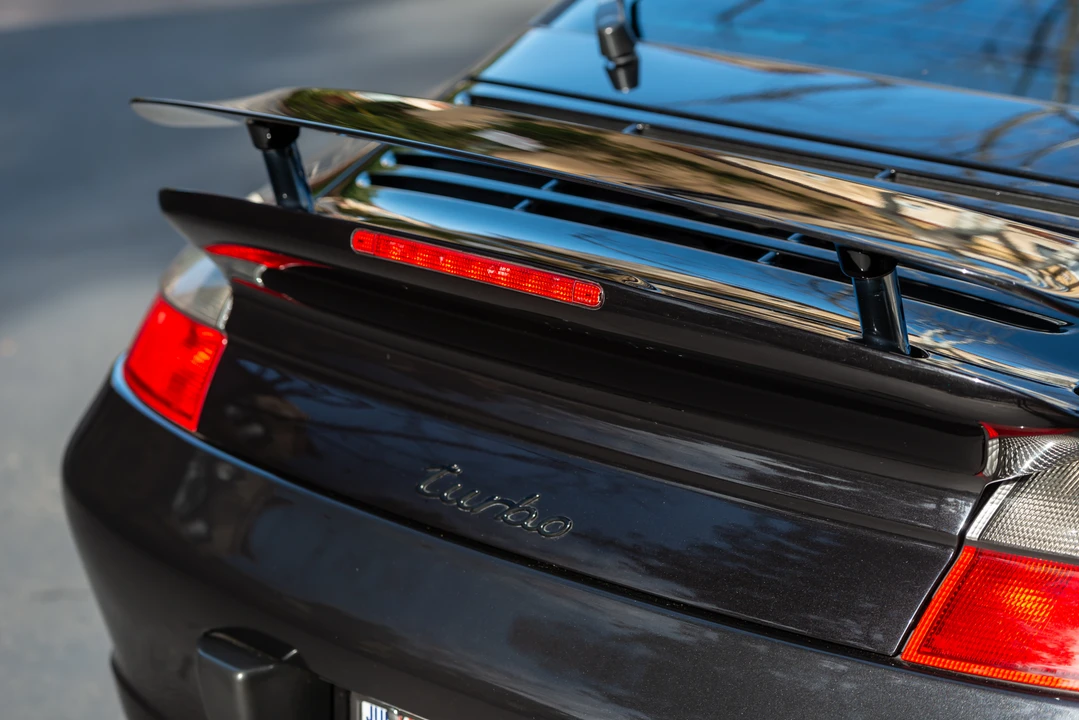 2003 Porsche 996 Turbo - Image 11 of 31