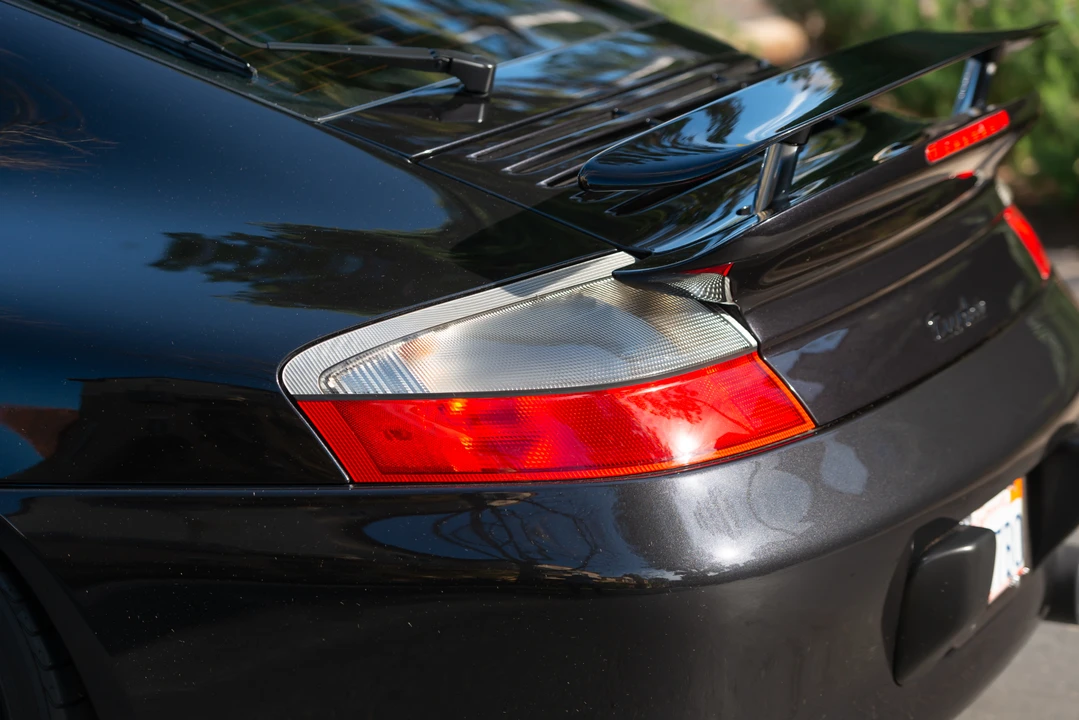 2003 Porsche 996 Turbo - Image 12 of 31