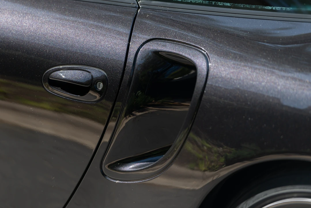 2003 Porsche 996 Turbo - Image 23 of 31