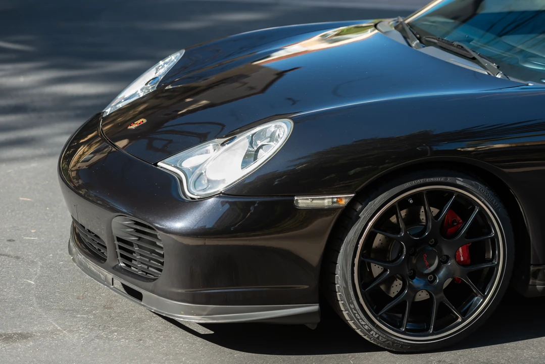 2003 Porsche 996 Turbo - Image 25 of 31