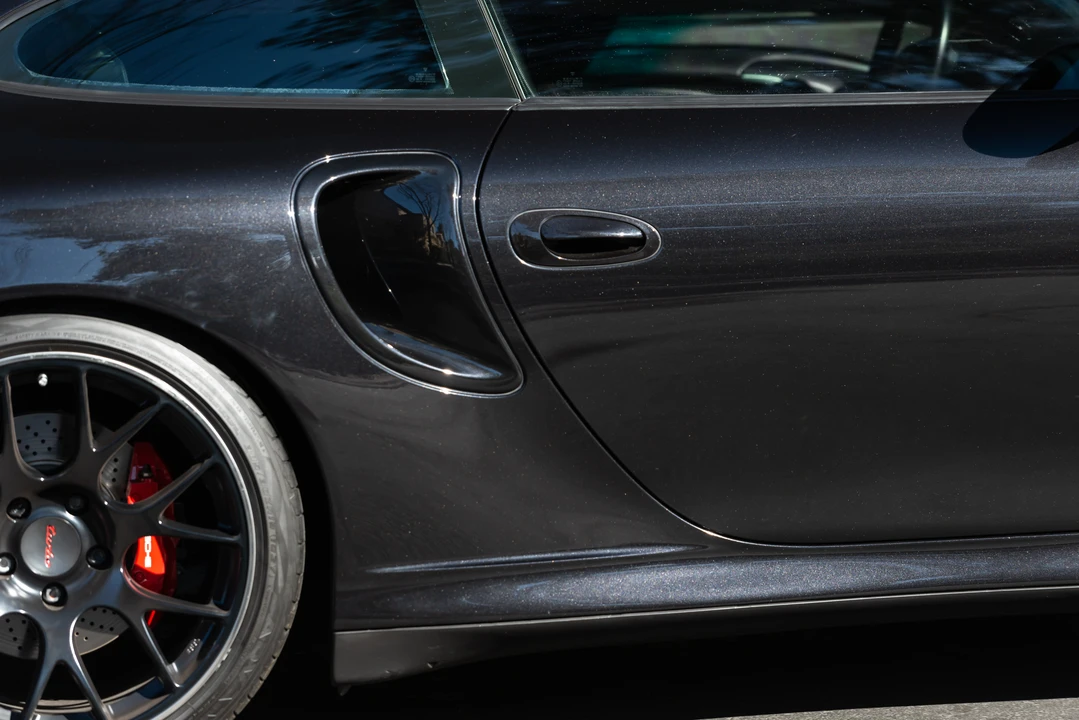 2003 Porsche 996 Turbo - Image 28 of 31