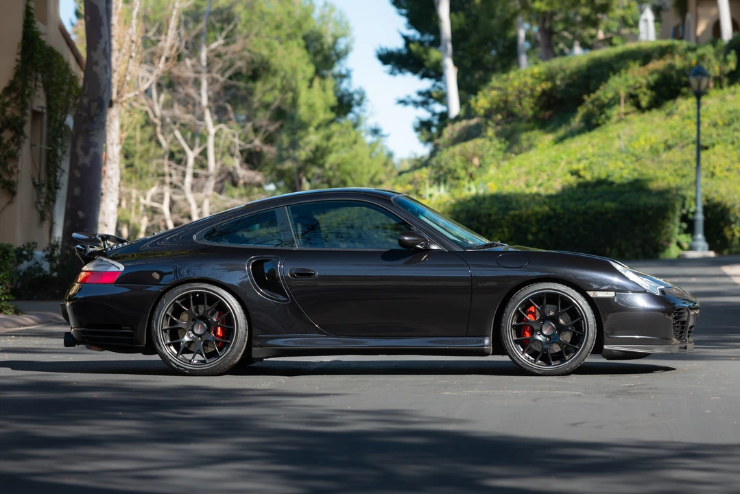 2003 Porsche 996 Turbo - Image 5 of 31
