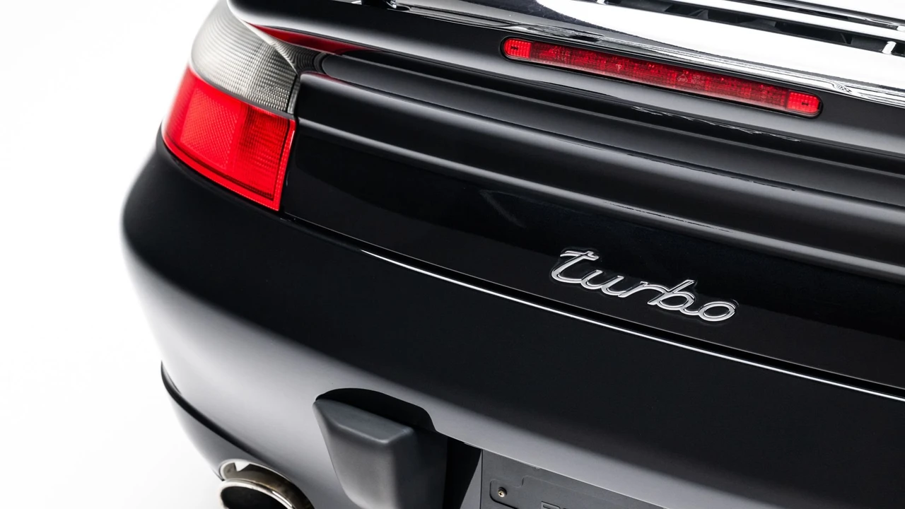 2003 Porsche 996 Turbo - Image 7 of 31