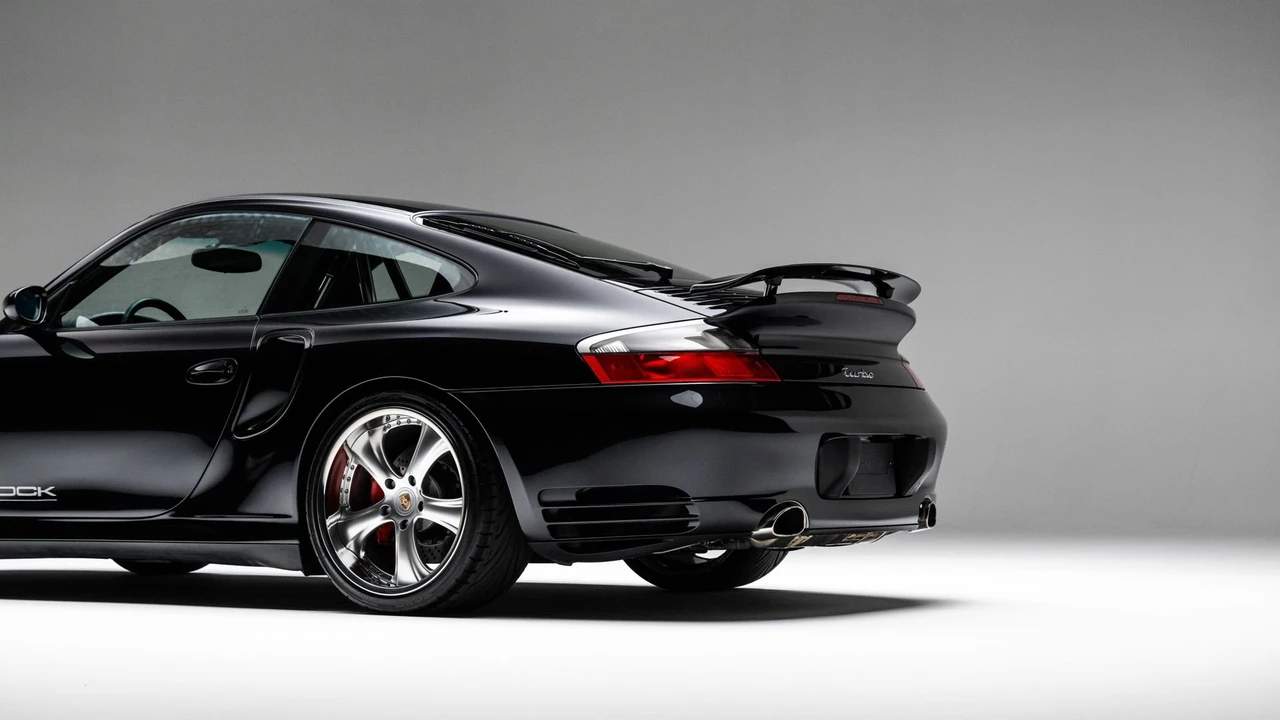 2003 Porsche 996 Turbo - Image 29 of 31