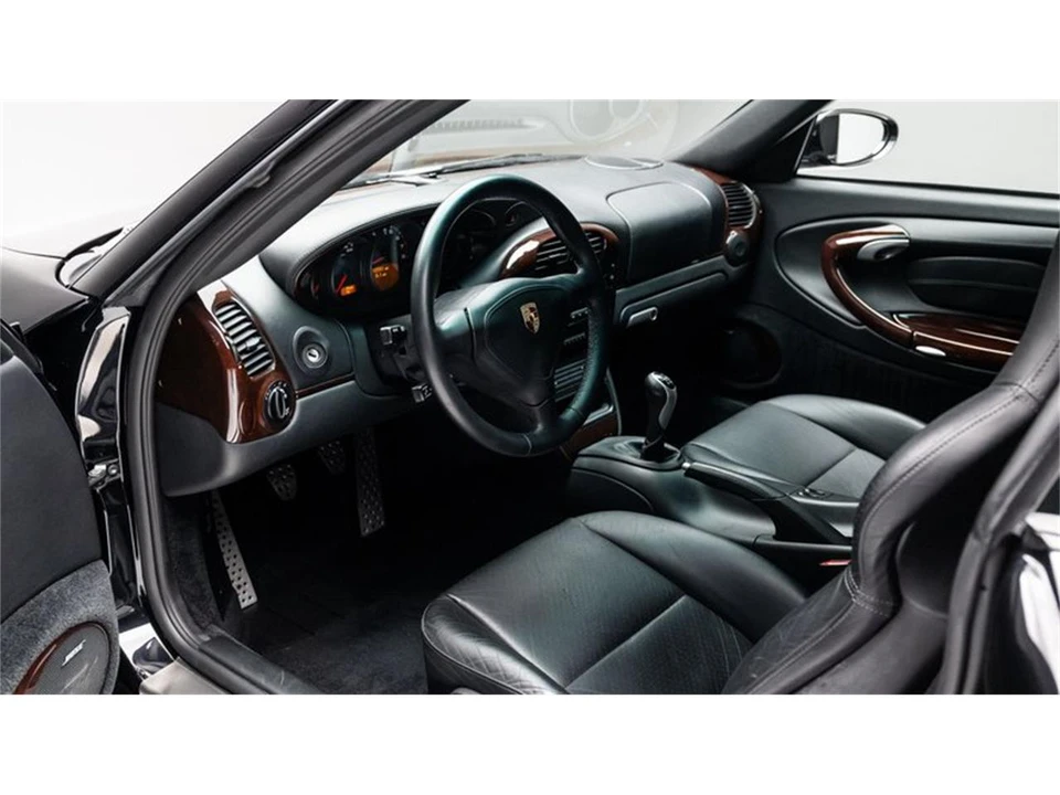 2003 Porsche 996 Turbo - Image 8 of 31