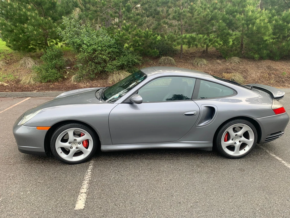 2003 Porsche 996 Turbo - Image 10 of 31