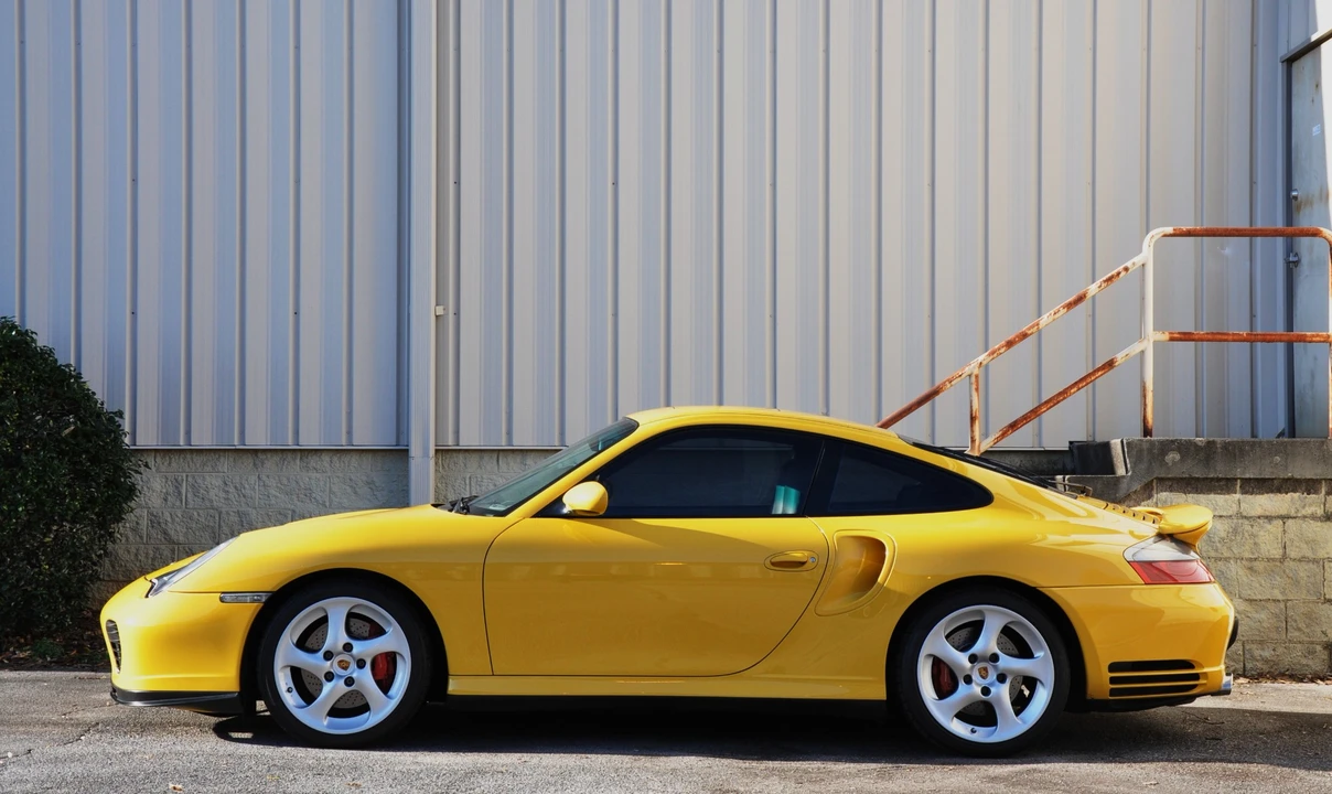 2003 Porsche 996 Turbo - Image 9 of 31
