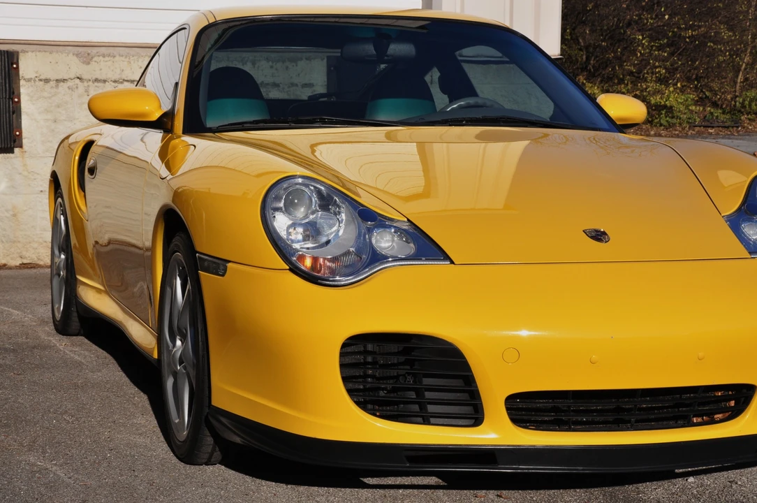 2003 Porsche 996 Turbo - Image 13 of 31