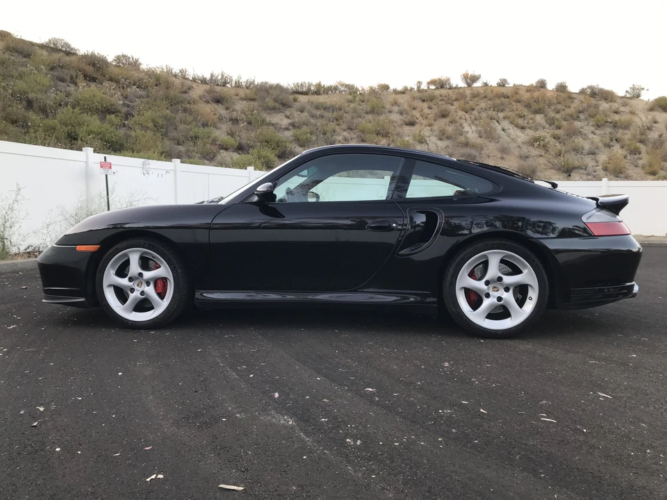 2003 Porsche 996 Turbo - Image 15 of 31