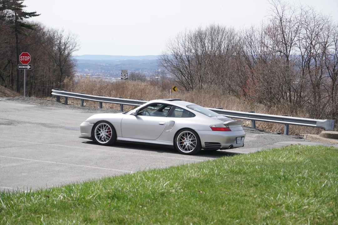 2003 Porsche 996 Turbo - Image 22 of 31