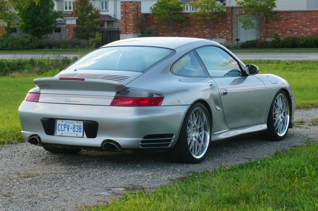 2003 Porsche 996 Turbo - Image 16 of 31