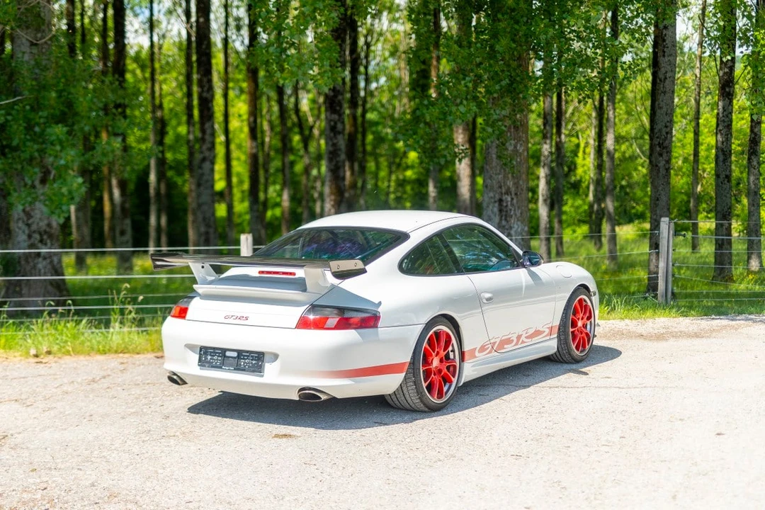 2003 Porsche 996 GT3 RS - Image 23 of 31