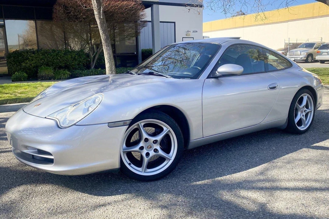 2003 Porsche 996 Carrera - Image 2 of 31