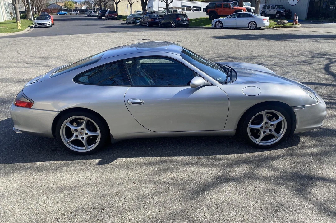 2003 Porsche 996 Carrera - Image 4 of 31