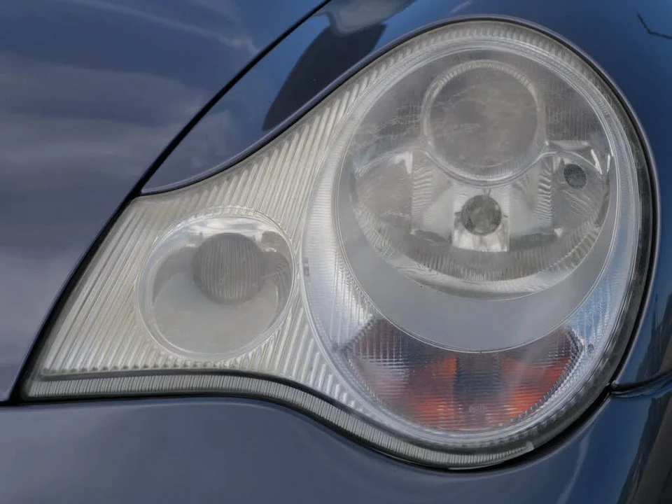 2003 Porsche 996 Carrera - Image 6 of 15