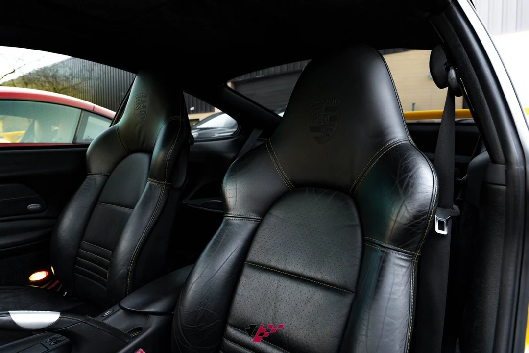 2003 Porsche 996 Carrera - Image 30 of 31