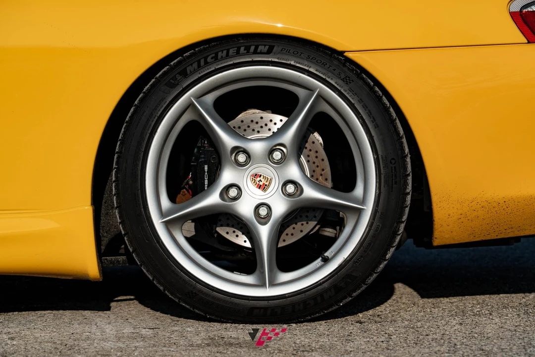 2003 Porsche 996 Carrera - Image 19 of 31
