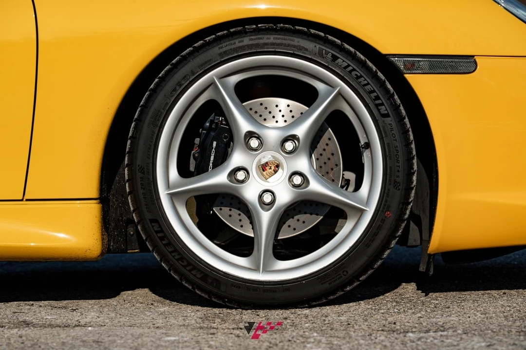 2003 Porsche 996 Carrera - Image 13 of 31