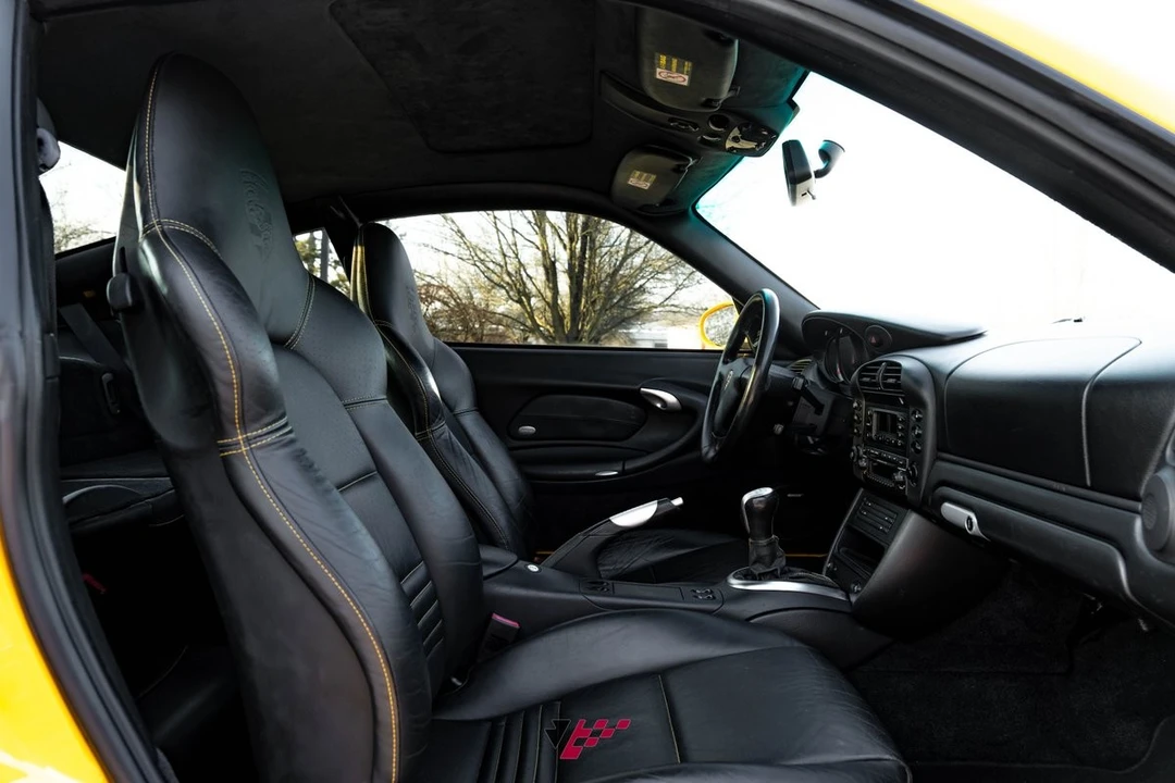2003 Porsche 996 Carrera - Image 29 of 31