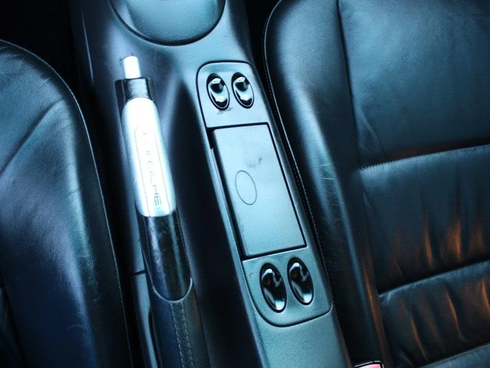 2003 Porsche 996 Carrera - Image 25 of 28