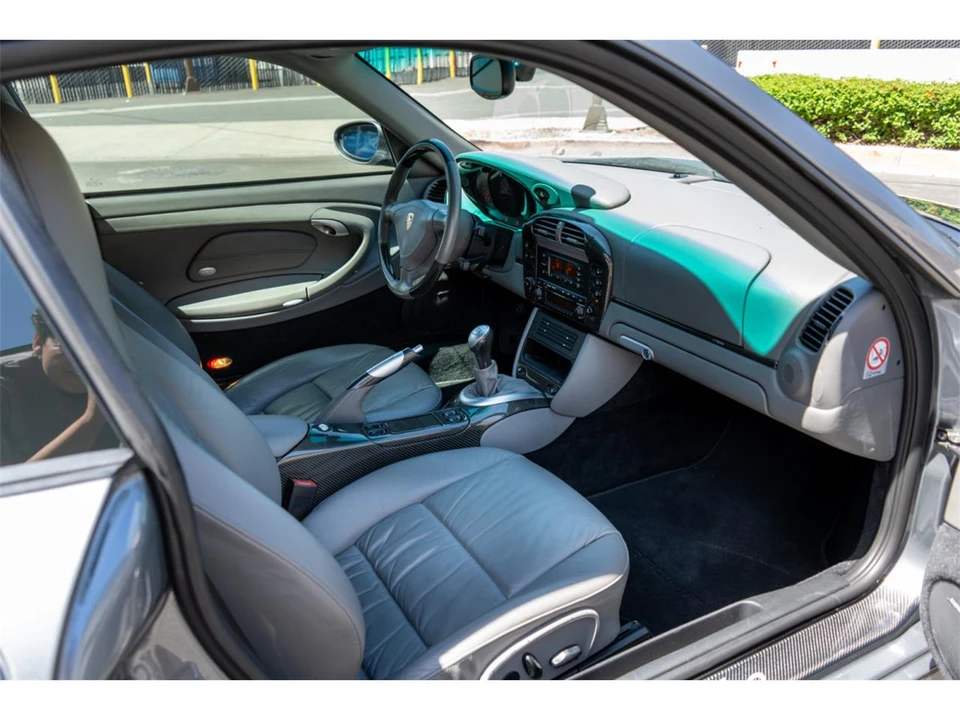 2003 Porsche 996 Carrera - Image 25 of 31