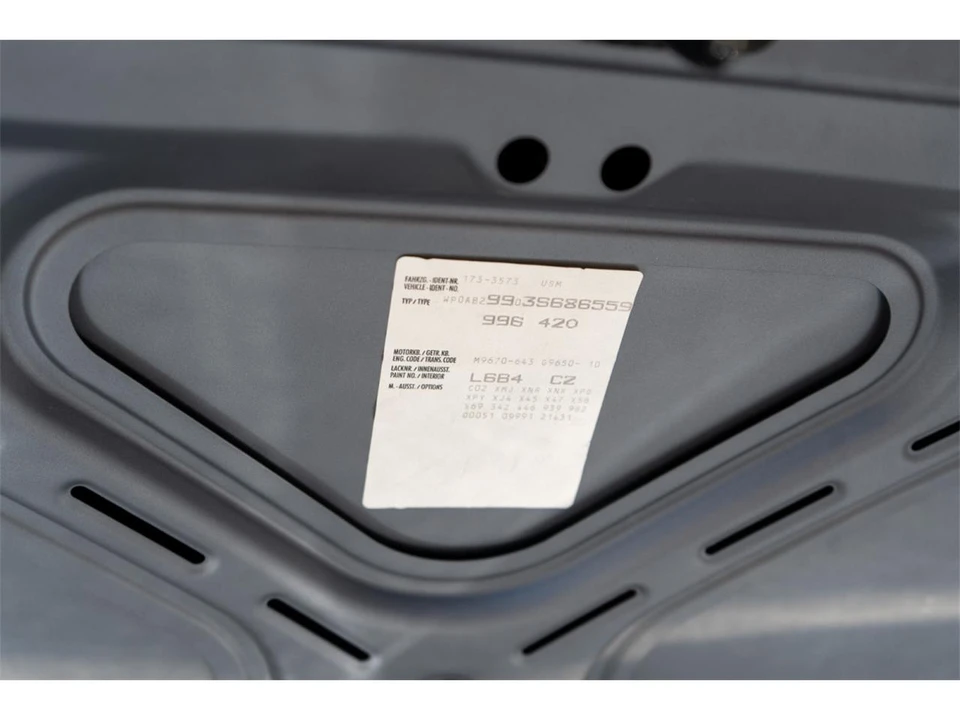 2003 Porsche 996 Carrera - Image 30 of 31
