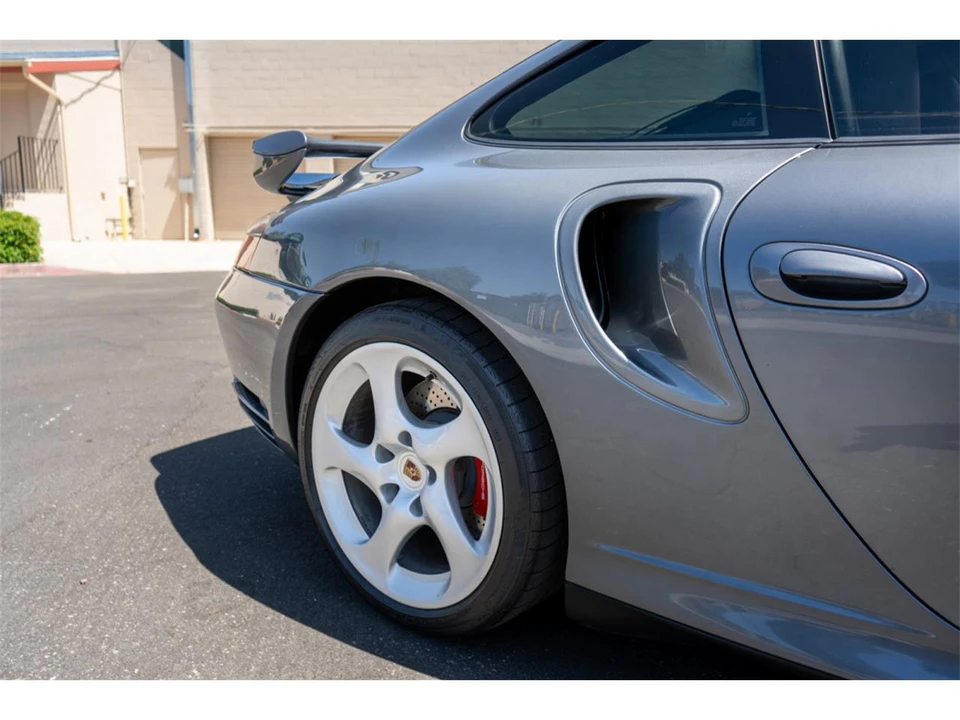 2003 Porsche 996 Carrera - Image 16 of 31