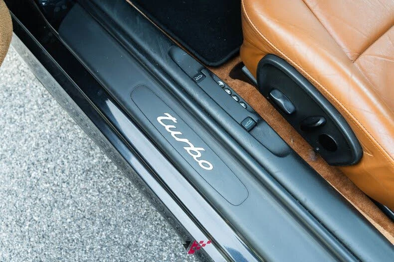 2003 Porsche 996 Carrera - Image 29 of 31