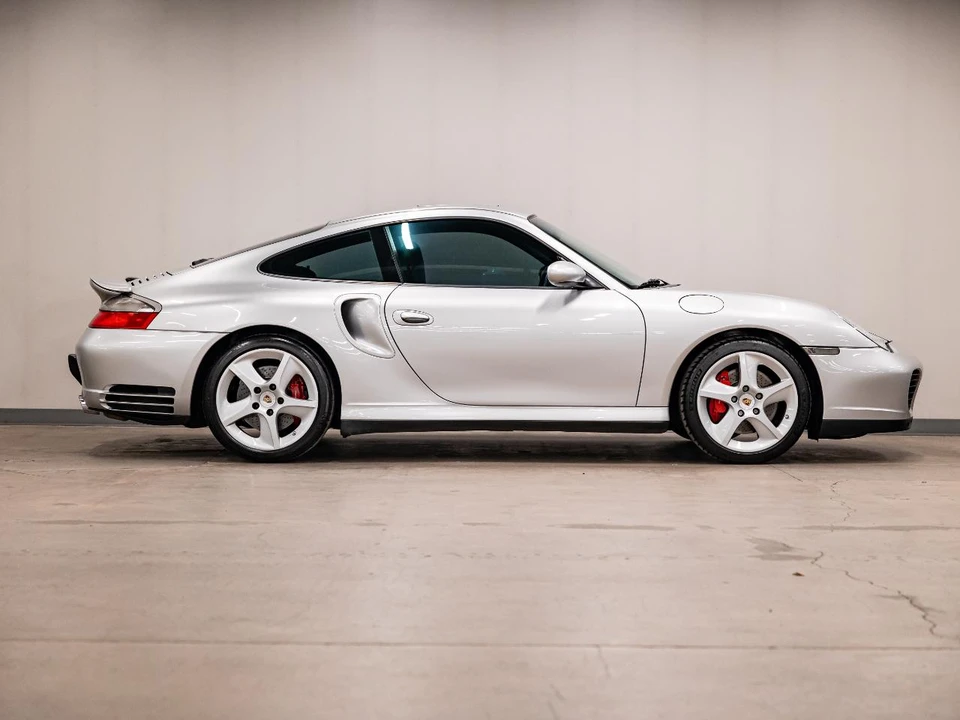 2003 Porsche 911 - Image 4 of 31