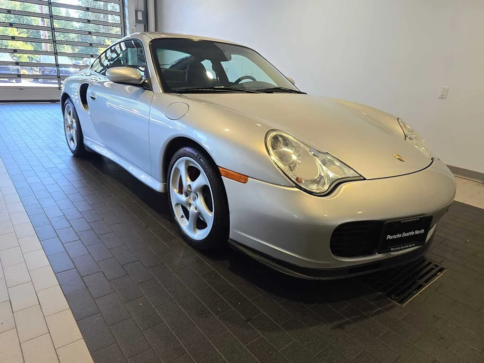 2003 Porsche 996 Carrera - Image 9 of 29
