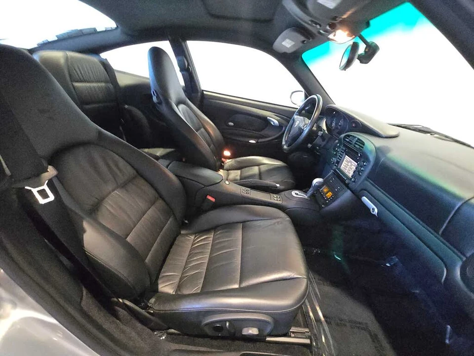 2003 Porsche 996 Carrera - Image 13 of 29
