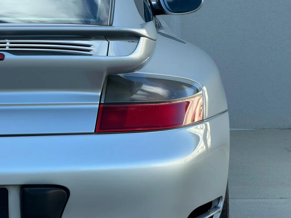 2003 Porsche 996 Carrera - Image 16 of 31