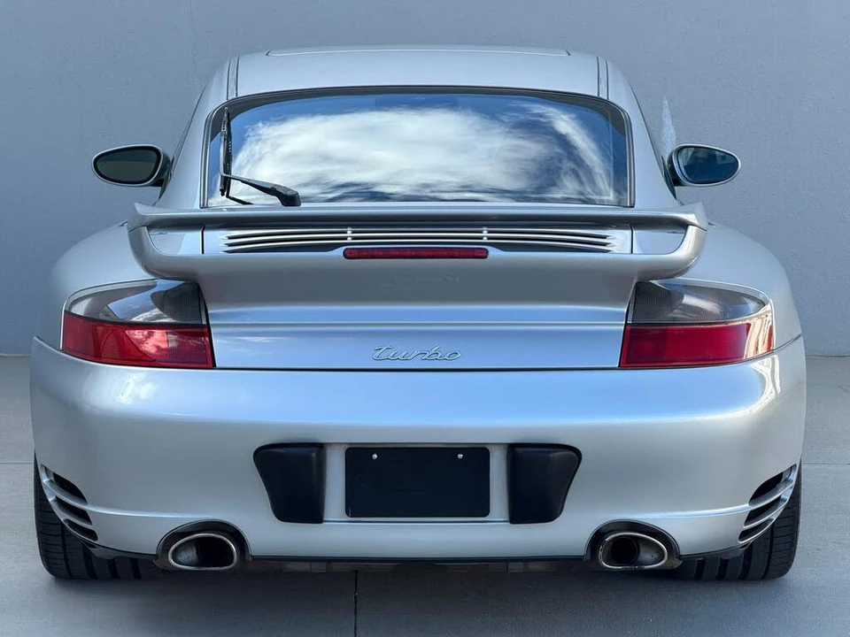 2003 Porsche 996 Carrera - Image 13 of 31
