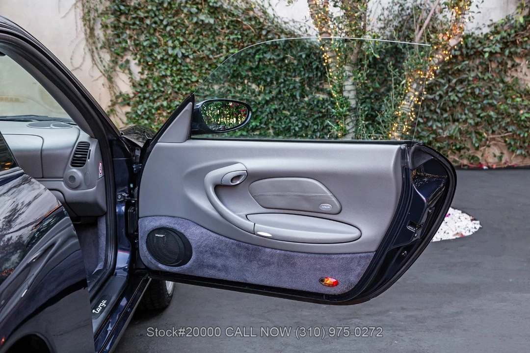 2003 Porsche 996 Carrera - Image 26 of 31