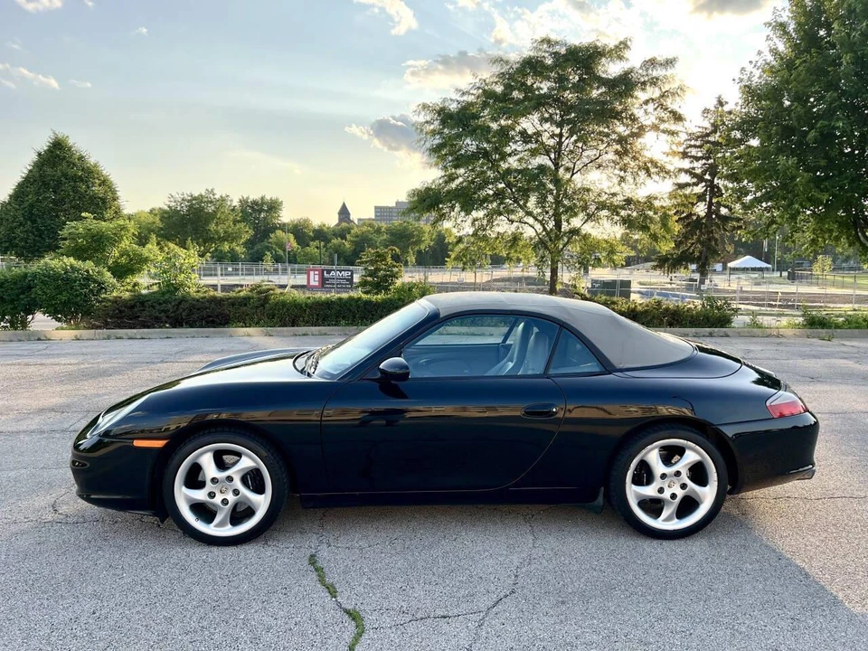 2003 Porsche 996 Carrera - Image 15 of 31