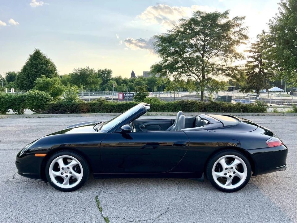 2003 Porsche 996 Carrera - Image 16 of 31