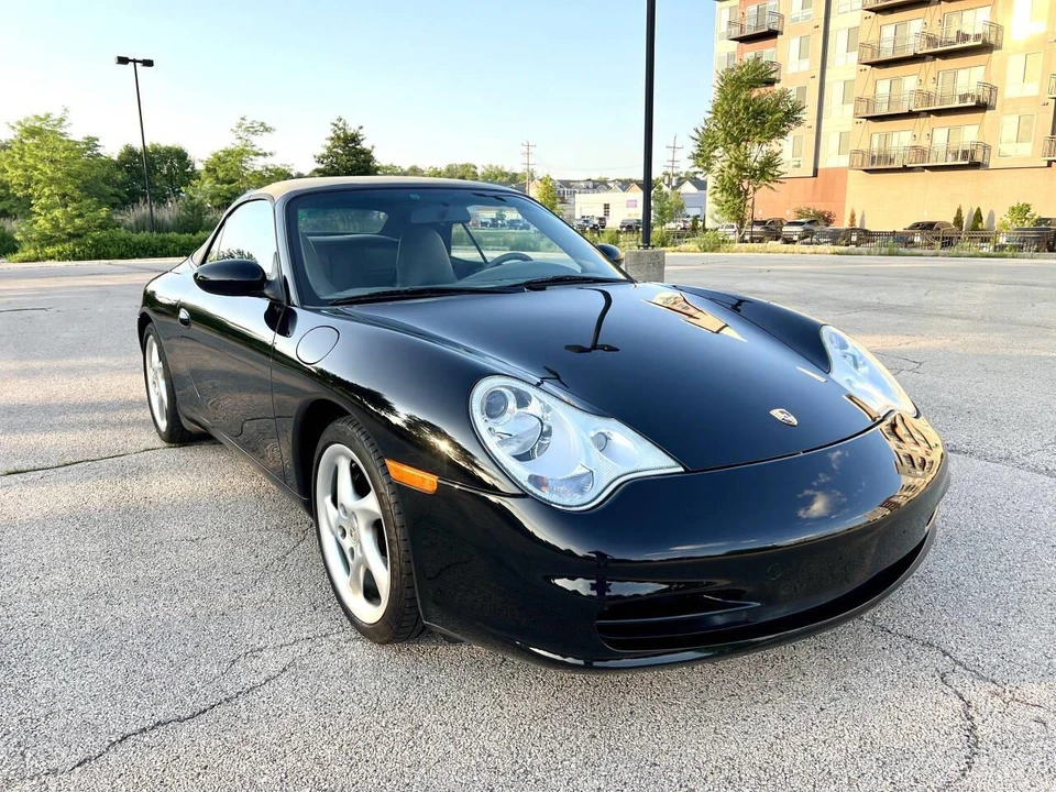 2003 Porsche 996 Carrera - Image 13 of 31