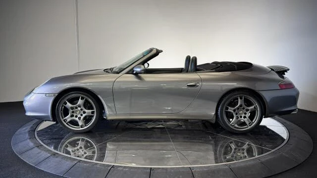 2003 Porsche 996 Carrera - Image 18 of 31