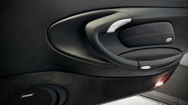2003 Porsche 996 Carrera - Image 9 of 31
