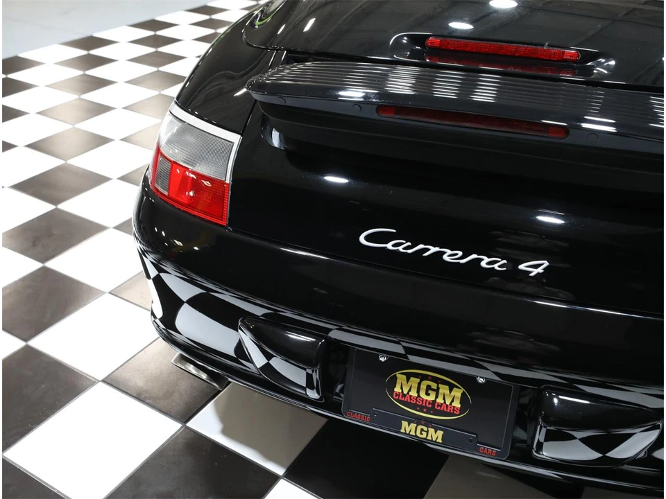 2003 Porsche 996 Carrera - Image 29 of 31