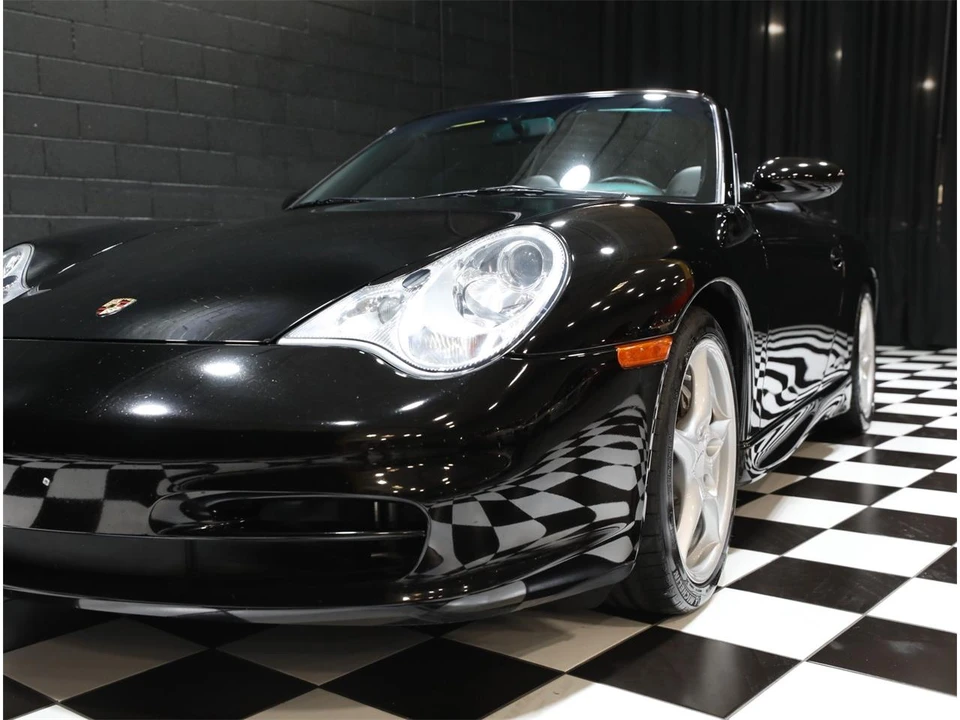 2003 Porsche 996 Carrera - Image 16 of 31