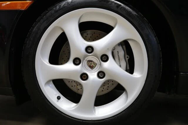 2003 Porsche 996 Carrera - Image 15 of 31