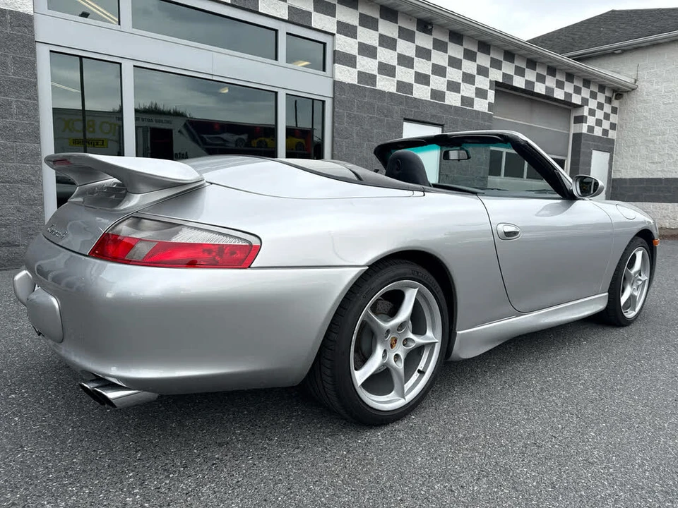 2003 Porsche 996 Carrera - Image 8 of 31
