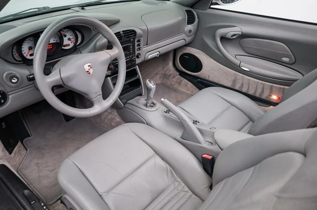 2003 Porsche 996 Carrera - Image 25 of 31